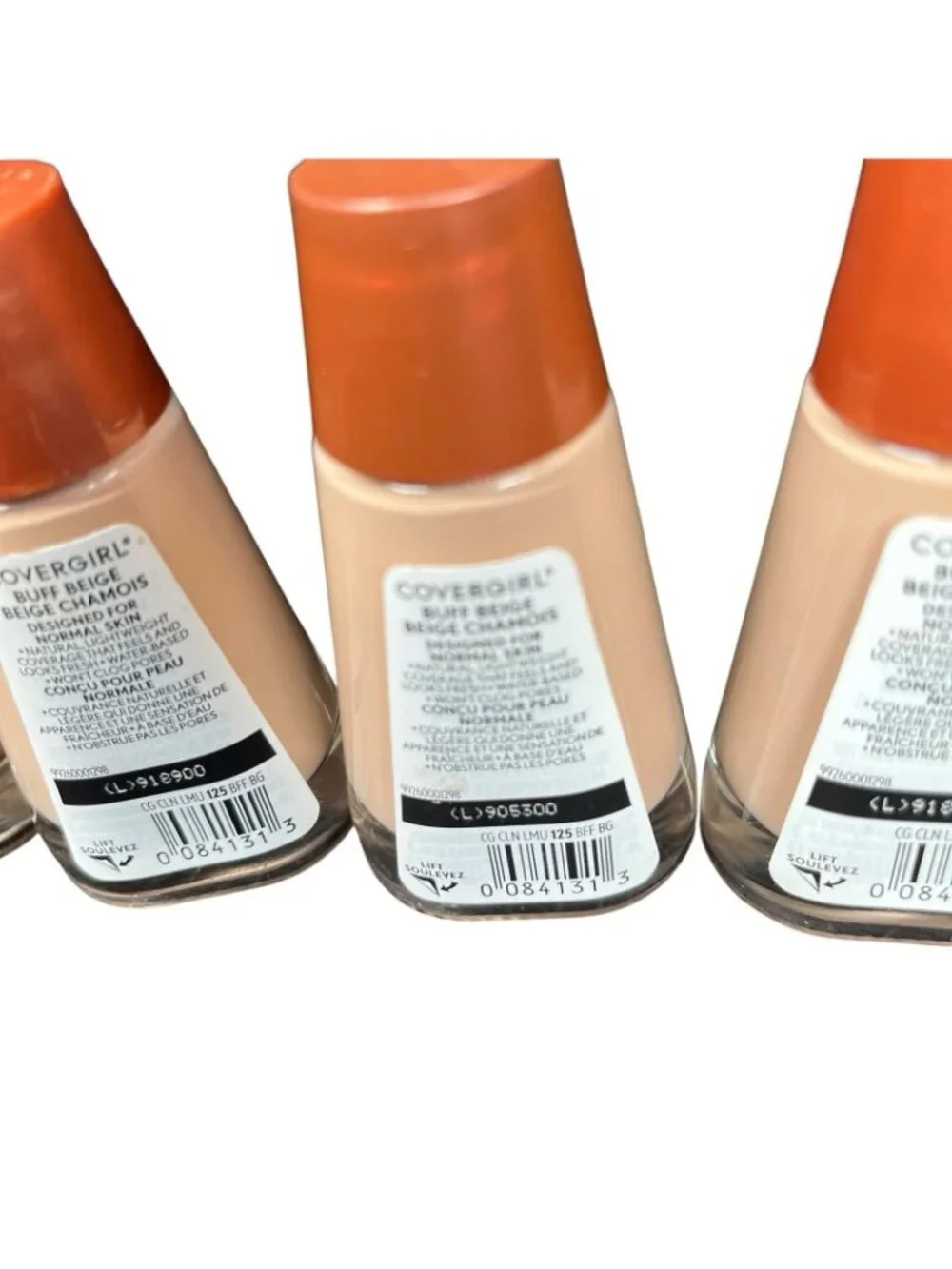 4X Covergirl Clean Liquid Foundation 125 Buff Beige, New
